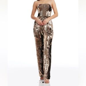 Dress The Population Gold Sequin Jumpsuit. Size S. Only Worn Once.